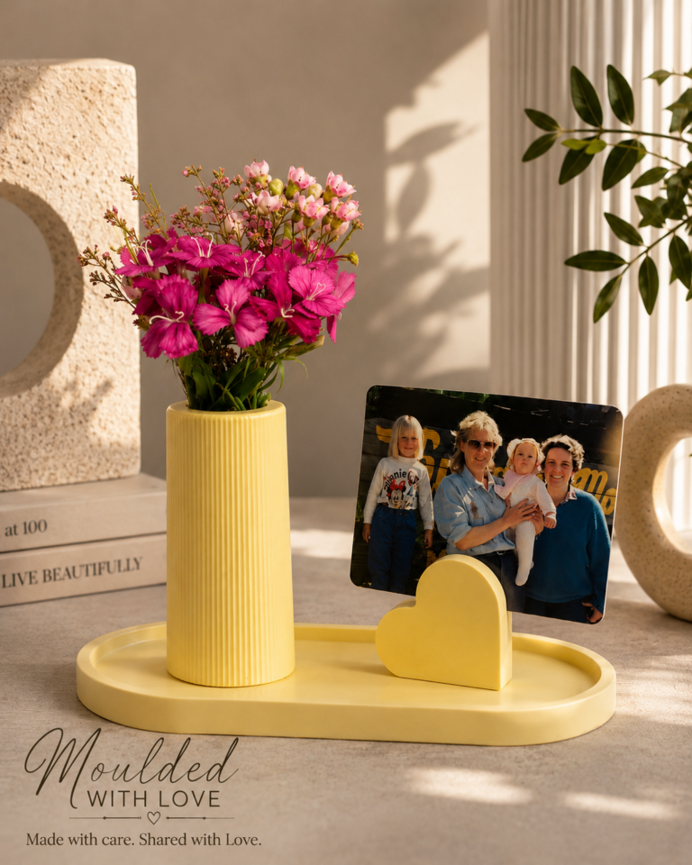 Tray, vase and photograph heart